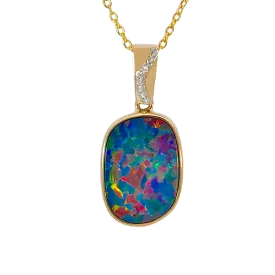 14kt Yellow Gold Opal doublet square shape pendant