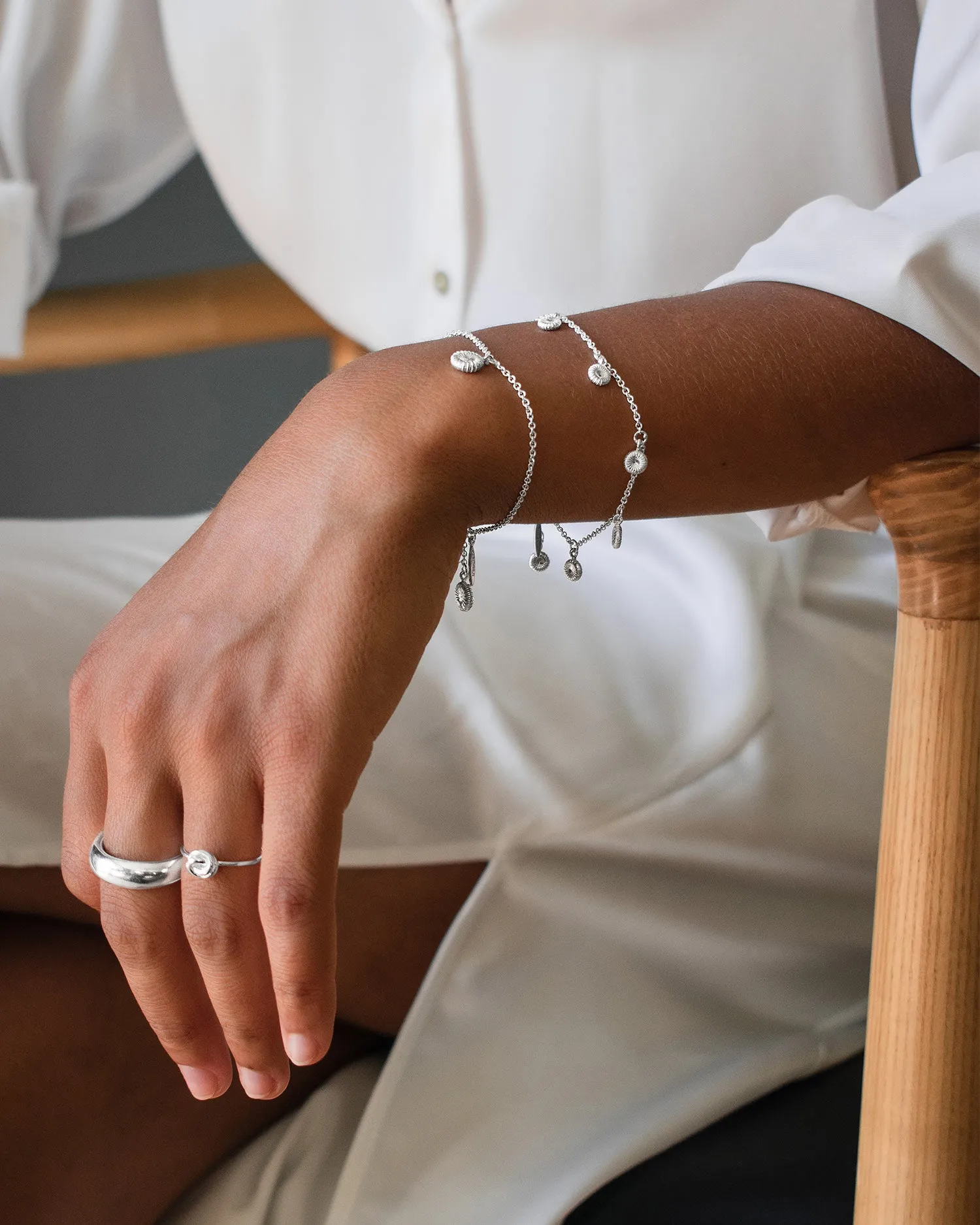 Coral small bracelet silver