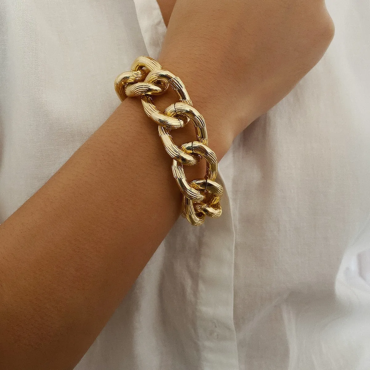 Exaggerated Cuban Big Chunky Chain Necklace only