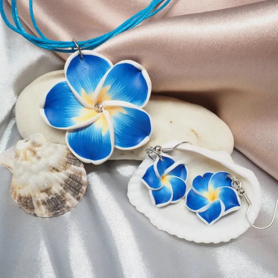 Flirty Plumeria Blue Pendant Hawaiian Necklace