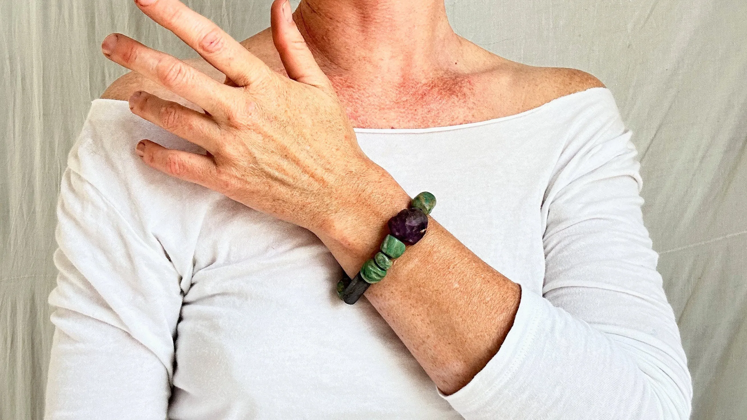 Guatemalita & Fluorite Beaded Bracelet. 2025