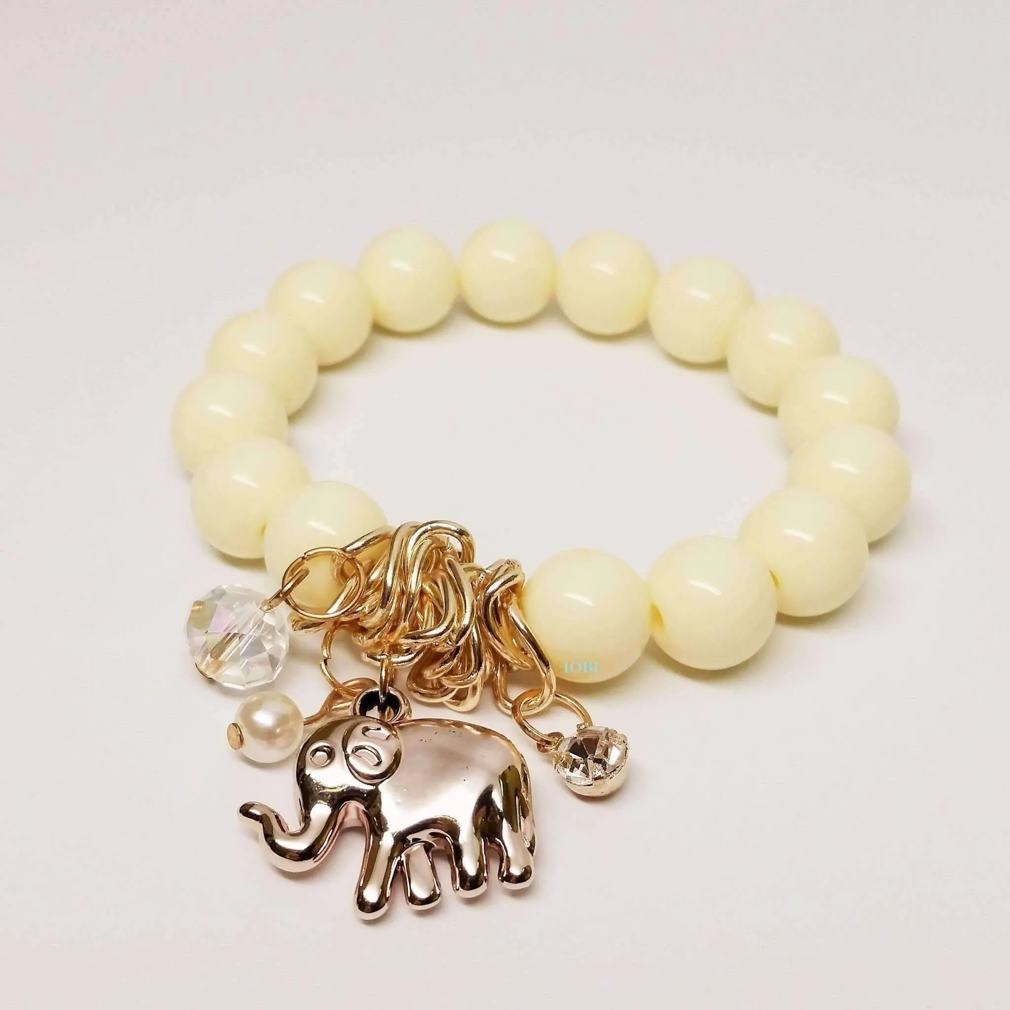 Lucky Elephant Charm Bead Bracelet - 2 Colors