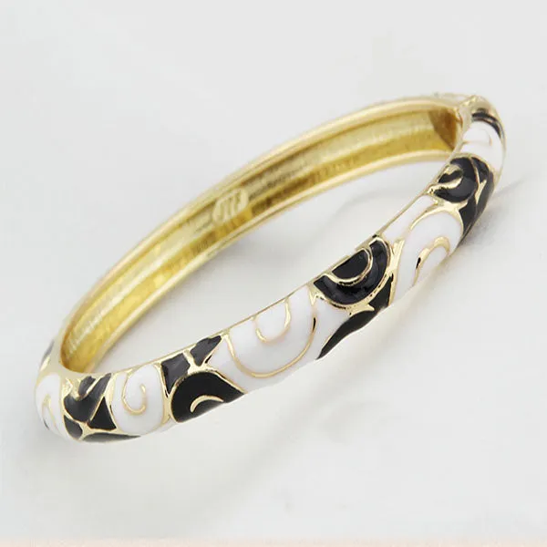 Vintage Oval Gold-Plated Cloisonné Enamel Bangle